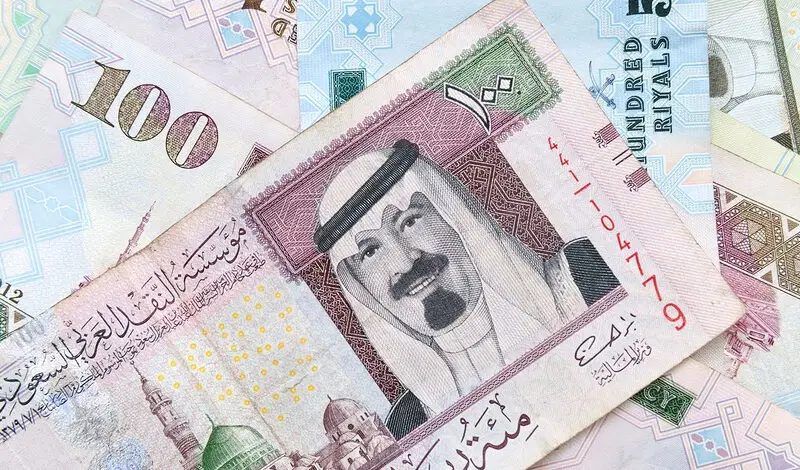 “ترقب في موسم العمرة” سعر الريال السعودي مقابل الجنيه المصري اليوم الاربعاء الموافق 16 أكتوبر 2024 في السوق السوداء وفي البنوك المصرية