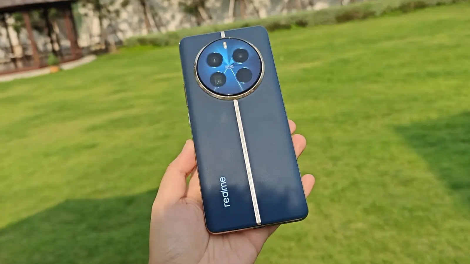 “أداء قوي وكاميرا احترافية!” مواصفات ريلمي Realme 12 Pro Plus.. تصميم عصري الهاتف المثالي للشباب