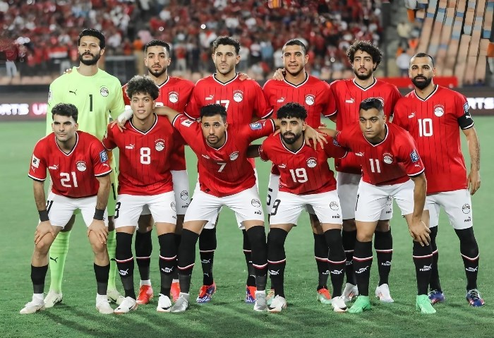 حسام حسن يُعيد نجم الأهلي وبيراميدز إلى قائمة المنتخب ليُضيء آمال الجماهير!