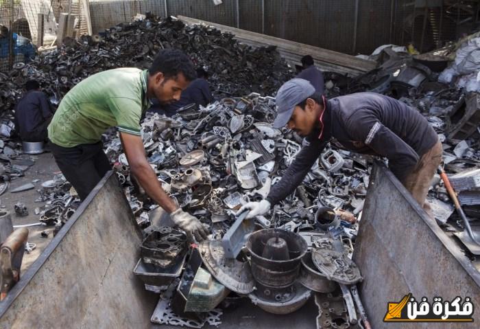 إلهام من تجربة عبد الغفور البرعي: شابان مصريان يحققان ثروة طائلة من تجارة الخردة بذكاء وفطنة