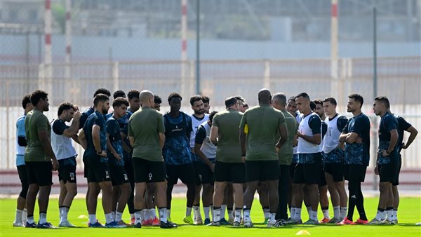 الزمالك يخوض غمار المنافسة لاستعادة لقب الدوري في مواجهة مثيرة مع البنك الأهلي الليلة!