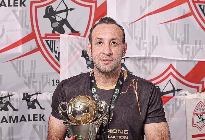 أحمد مجدي لنجوم الزمالك: «سأرحل مع جوميز وأفتقدكم»